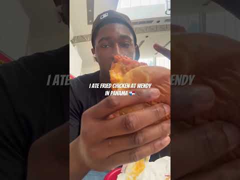 I ate fried chicken in Panama 🇵🇦