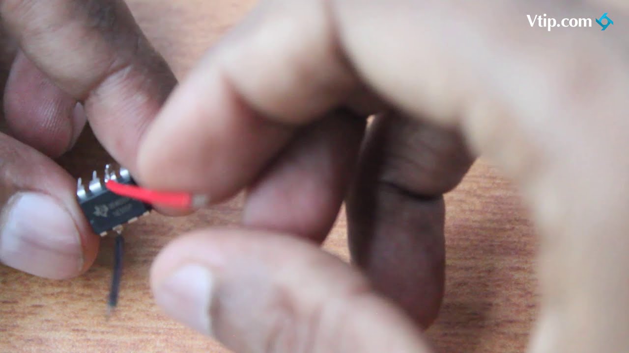 Touch Light Controller using IC 555 (Hobby Circuits)