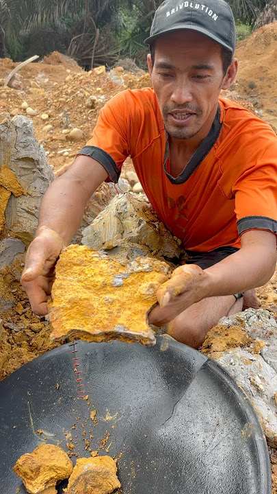 HEBOH..😱 PENEMUAN LEMPENGAN EMAS DI LOKASI TAMBANG EMAS #goldmining #goldhunting #goldnugget