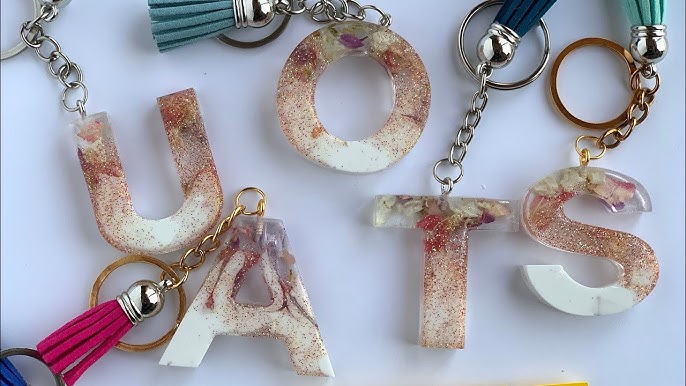 How to Make a Resin Keychain - Damask Love