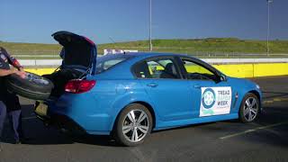 How To Change a Flat Tyre