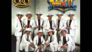 Watch Banda Movil Cucaracha video