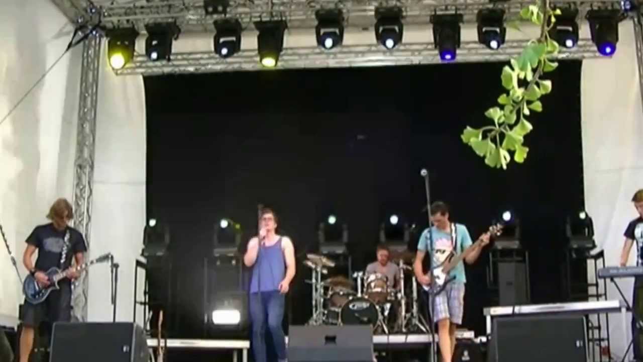 Scratched by Thorns- Yearning in the Secret