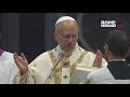 Así se bendicen los óleos que se utilizarán en los sacramentos durante todo el año