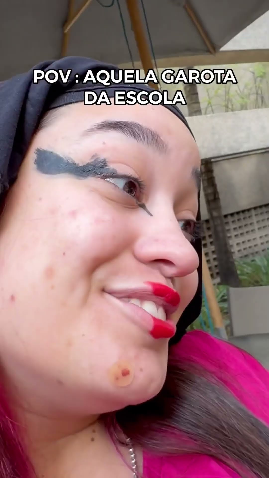 POV : AQUELA GAROTA DA ESCOLA |EMILLY VICK ?                               #ChkChkBoom e #Publi