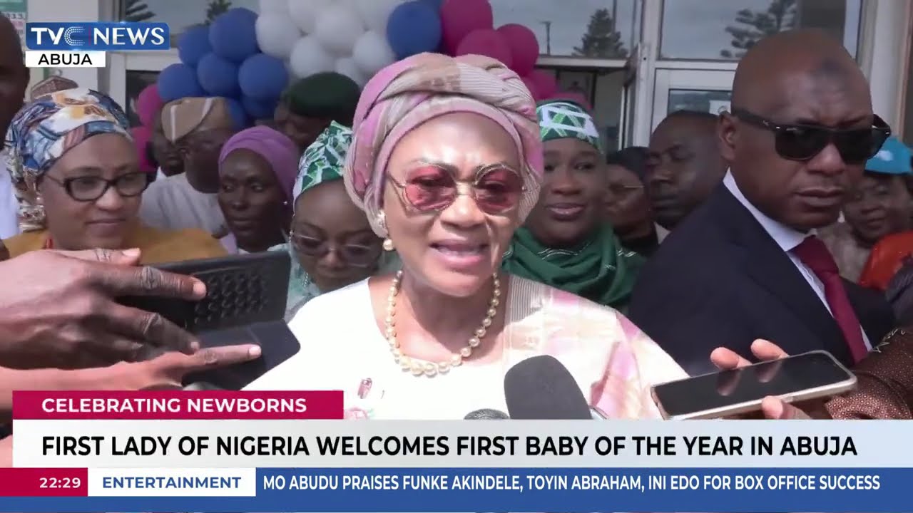 First Lady Oluremi Tinubu Welcomes First Baby Of The Year In Abuja