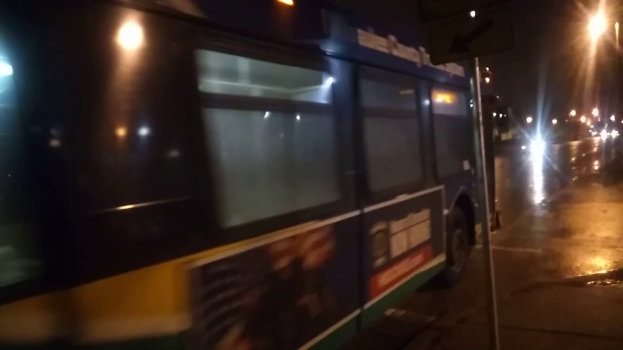 MCTS: New Flyer D40LF #4701 on the 35 departing from 35th and meineke ...