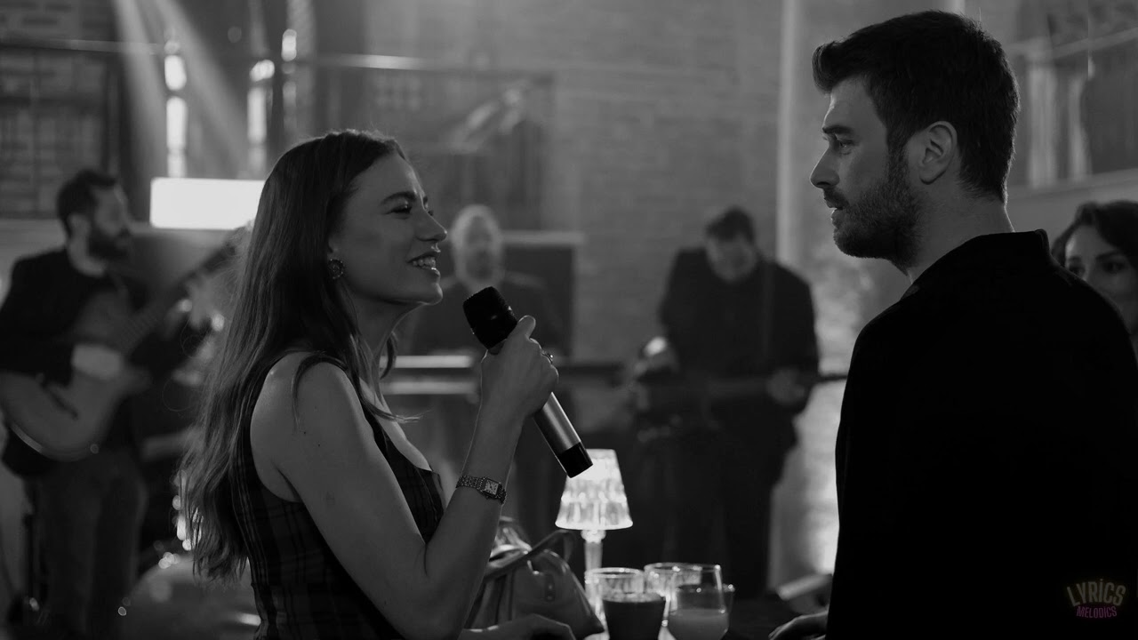 Serenay Sarıkaya - Yaramızda Kalsın - 10 Dakika ( Aİle Dizisi )