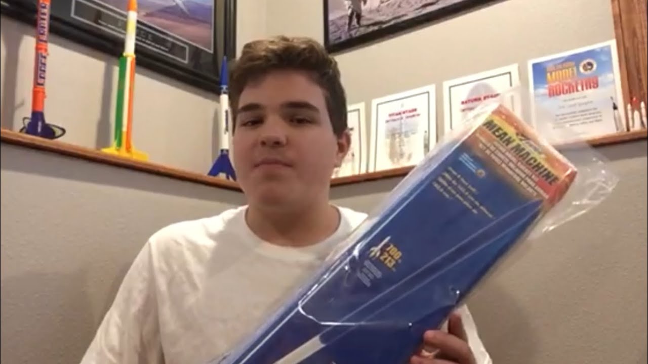 Estes “Mean Machine” Unboxing/Building