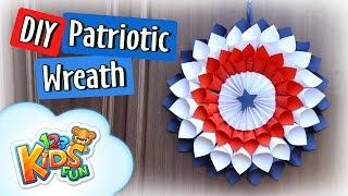 How to Make Patriotic Wreath - 4th of July crafts | Creative Mom