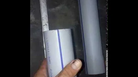 Como cortar cano PVC longitudinalmente?