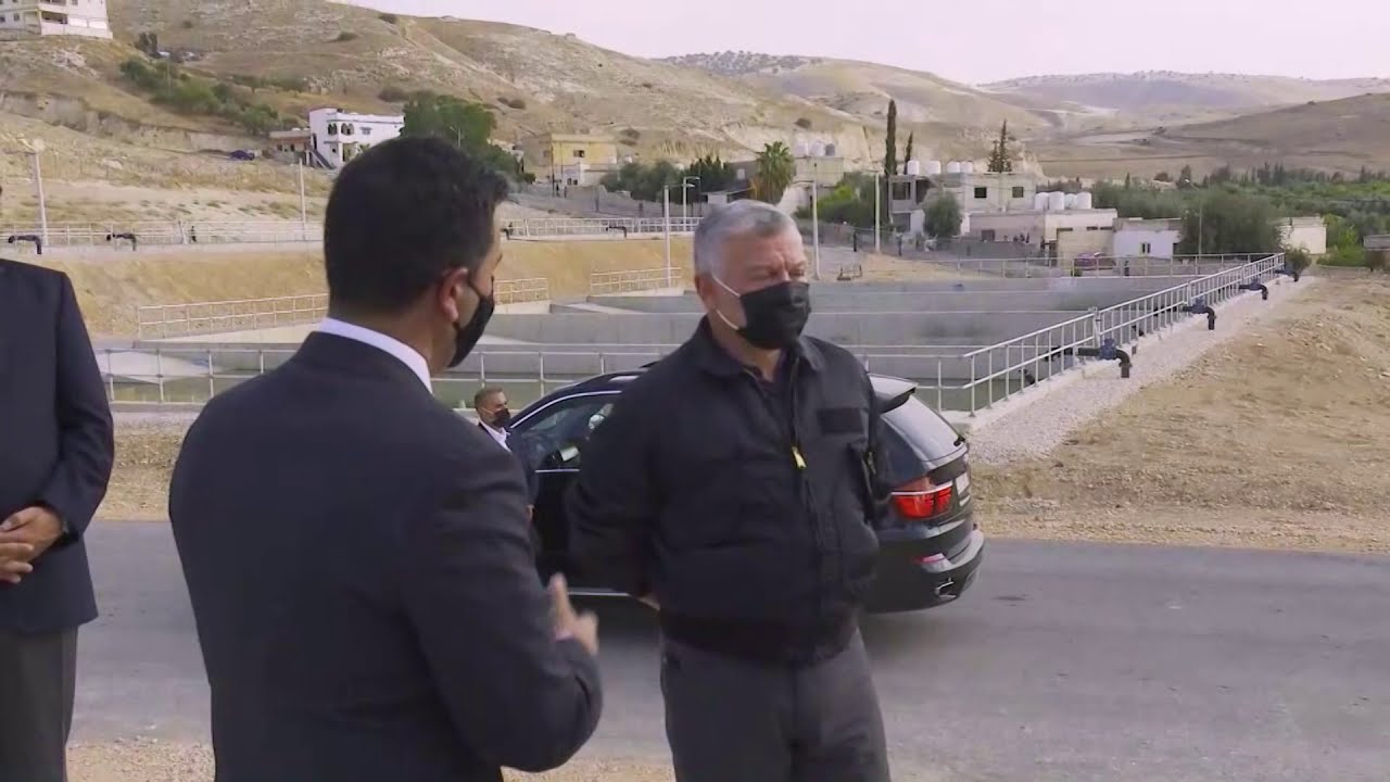 الملك يفتتح مشروع جر مياه وادي العرب 2 في منطقة المنشية بالشونة الشمالية