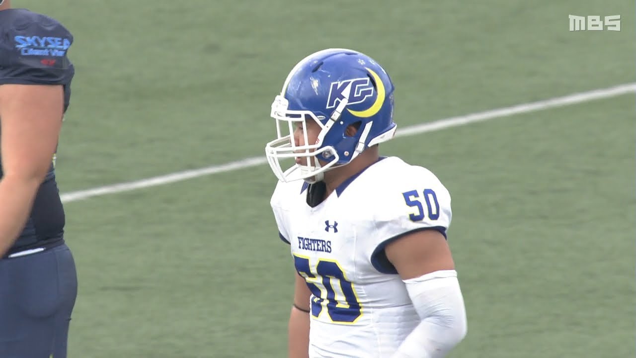 アメフト第69回神戸ボウル 関学・DL板敷 ナイスパスラッシュからの強烈