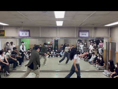 <strong>Blinding</strong> Lights - THE BOYZ/이달의소녀 (신입생곡)