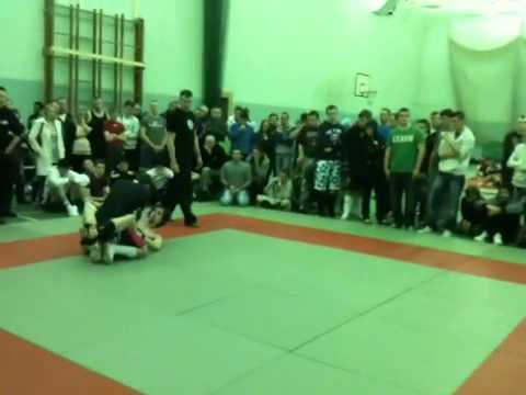 Karl Redmond(SBG) vs Darragh Kirwan 2010 MMA league finals