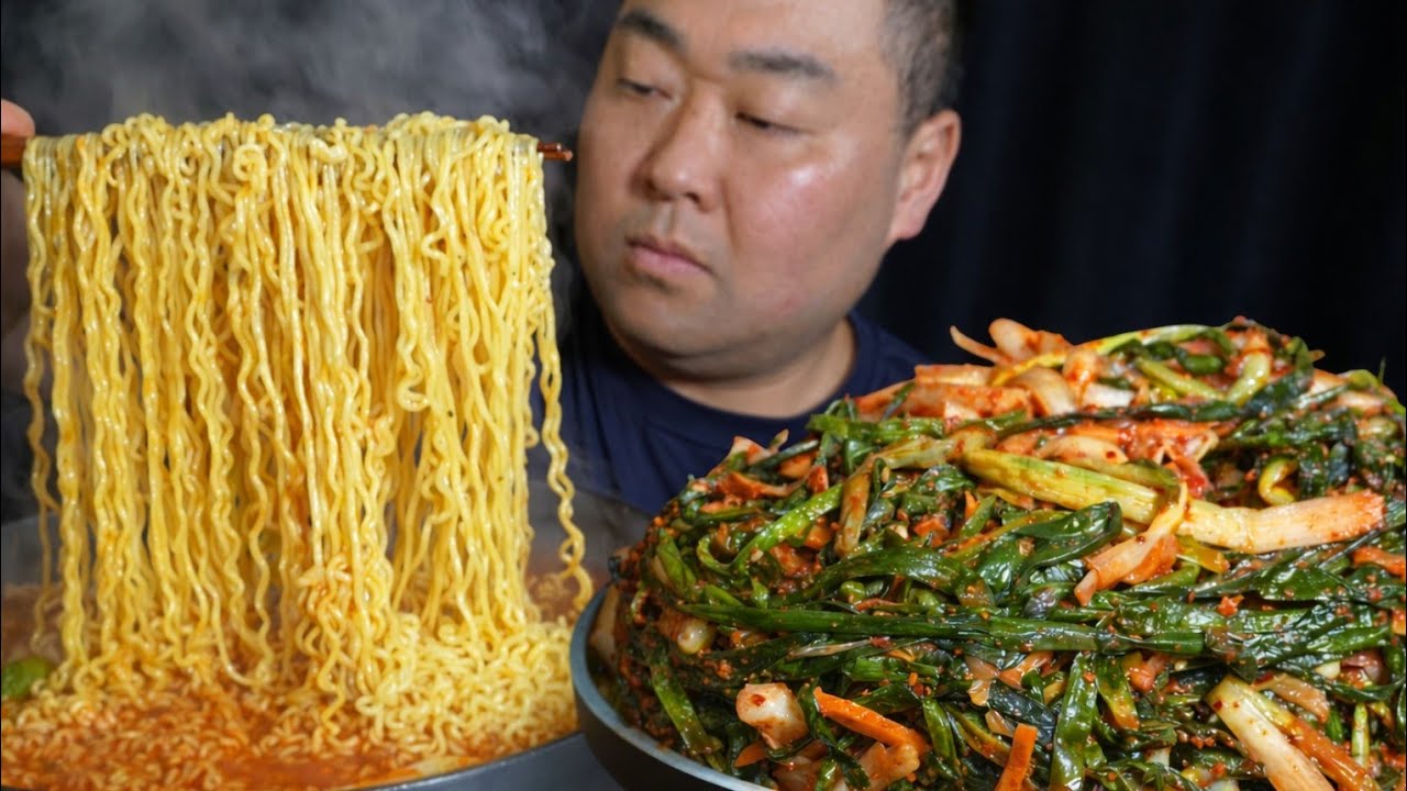 라면 5봉 순삭! 이리온 파김치 석박지랑 먹으면 이렇게 됩니다