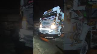 Detik Detik Brewog Lewati Tanjakan Maut