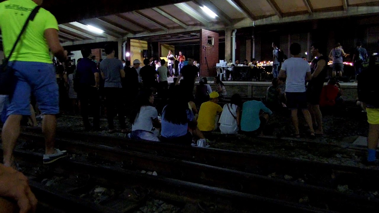 Carnivalesque Urbanism | 90s Themed-Art Market, Tanjong Pagar Railway Station