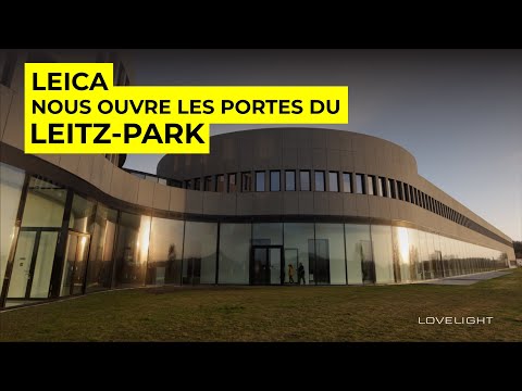 LEICA nous ouvre les portes de son usine ! Bienvenue dans les coulisses du LEITZ-PARK !