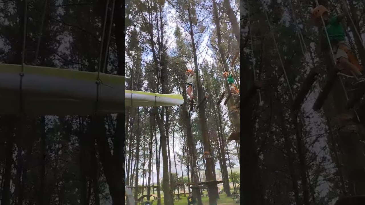 Спортивный парк Лукус Авентур, Луго, Галисия. Tirolinas en el parque Lucus Aventur, Lugo, Galicia.