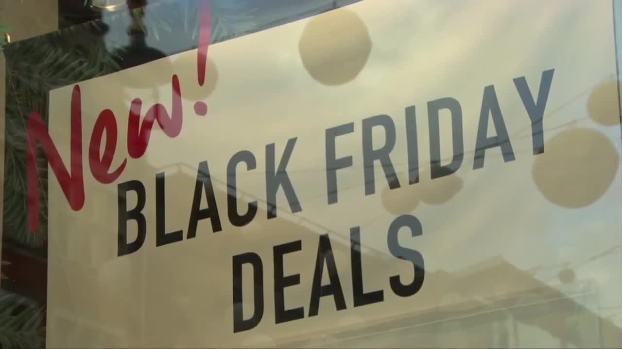 How Metro Detroiters plan to navigate the sales this Holiday season