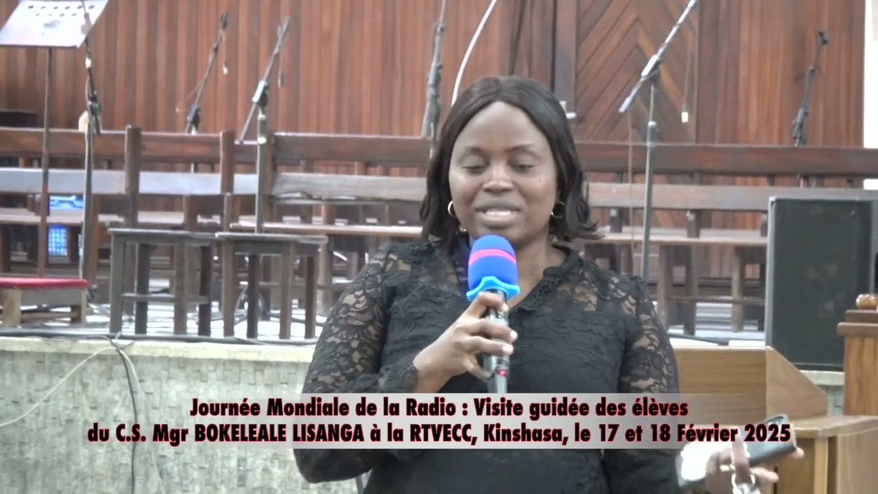 JOURNÉE MONDIALE DE LA RADIO  VISITE GUIDÉE DES ÉLÈVES DU C S  MGR BOKELEALE LISANGA À LA RTVECC, K