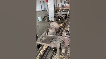 This machine for splitting bamboo can increase your working efficiency