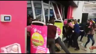 BLACK FRIDAY 2018 MADNESS  - CRAZY PEOPLE - FAILS - FIGHTS