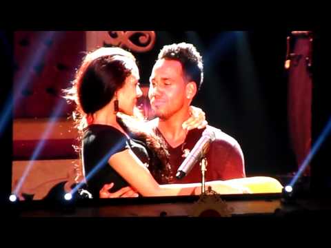 Beso a la Flaquita Romeo Santos Madrid