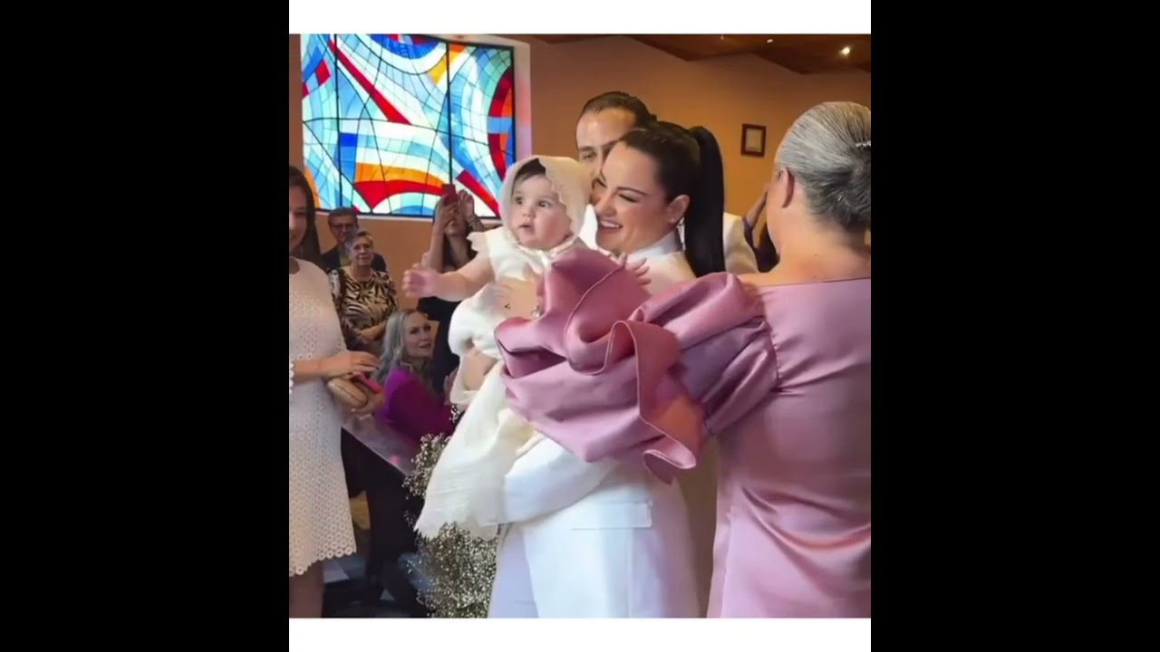 Maite perroni e lia sua filha