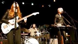 Larkin Poe - Banks of Allatoona @ Buckhead Theatre, Atlanta - Fri Dec/19/2014