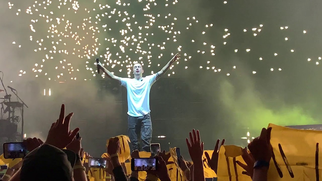 Twenty One Pilots - "Leave The City" Live (Bandito Tour Chicago 2018)