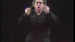 Canto general de Pablo Neruda con Mikis Theodorakis y la OFB