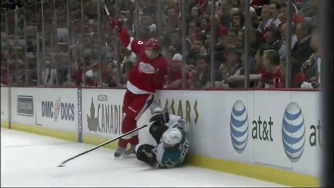 Red Wings' Kronwall delivers devastating, questionable hit on Islanders'  Lee - NBC Sports