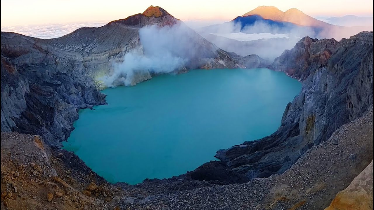 Ijen Crater Trek and The Blue Flame in Banyuwangi (East Java)