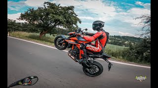 Motovlog #62 - KTM SuperDuke 1290 R / Aprilia Tuono V4r | Továrny Na Zábavu | GSpark | 4K