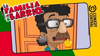 Peluzón El Estafador | La Familia Del Barrio | Comedy Central LA ...