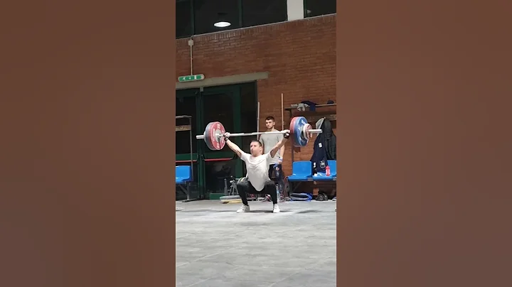 Hip snatch 130 kg