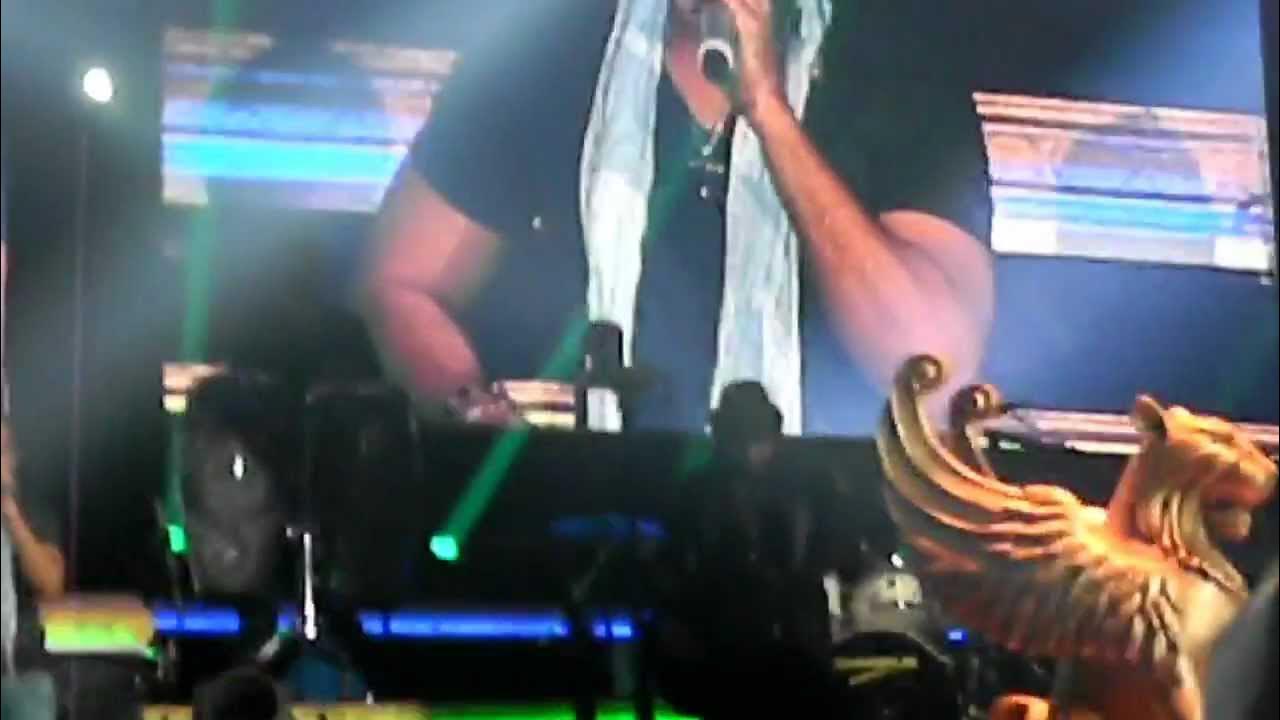 All Aboard Romeo Santos .Chicago, IL, Allstate Arena YouTube