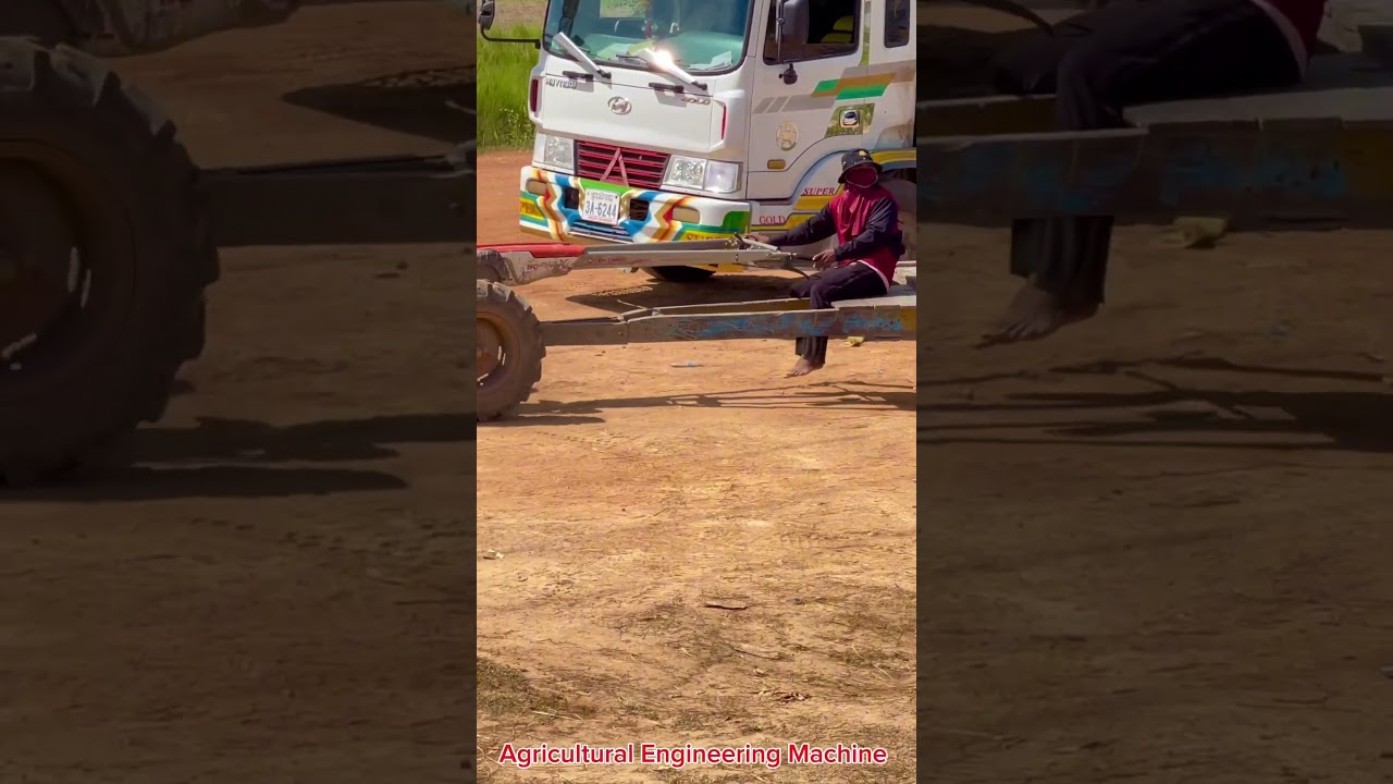 Tractor Transport Rice