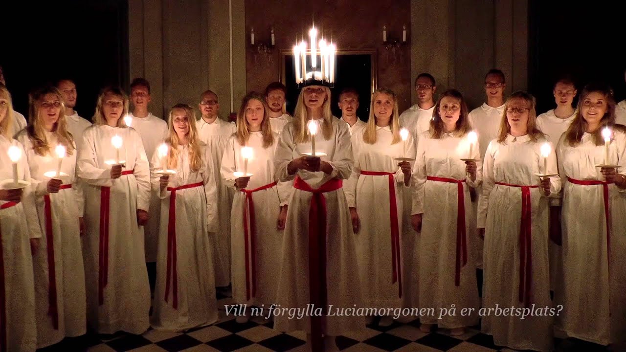 Norrlandskören-Luciatåg 2015 - YouTube