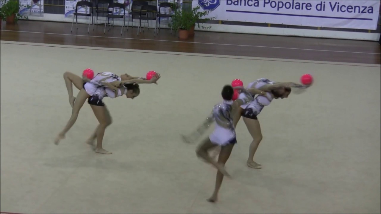 Farfalle Azzurre 2011 Prato-5 palle-Squadra nazionale Italiana ginnastica ritmica-