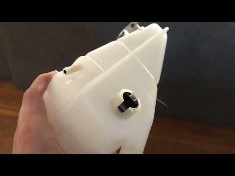 Mercedes-Benz W123 Replacement Coolant Tank, notes on Installing Side Plug