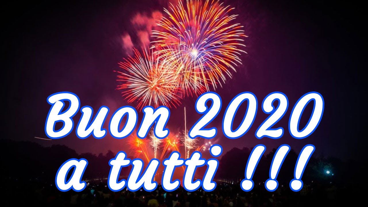 Auguri A Voi Tutti O A Tutti Voi