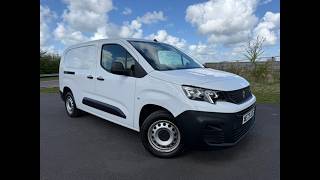 2024 Peugeot Partner Professional