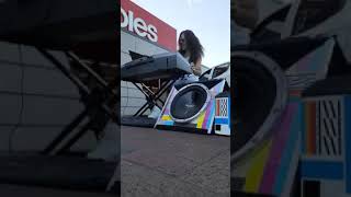 Izera Busking A Guitar Style Lead Solo