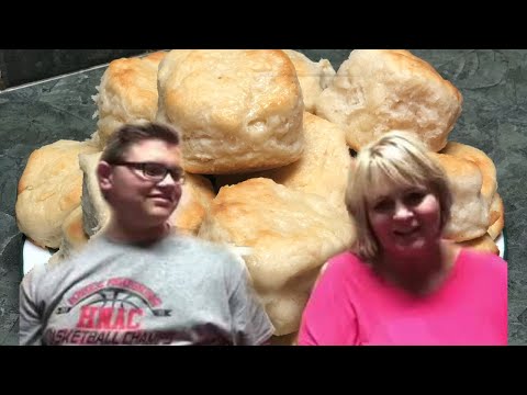 How to Make the Best Southern Biscuits! (Cooking with Grandma)