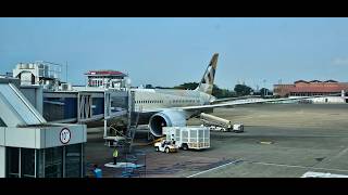 Landing RWY 24 flight Etihad Airways EY474 AUH-CGK 20.04.2026 Boeing 787-9 A6-BLF