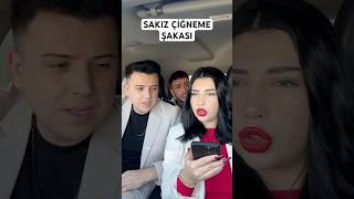 Gözde Akgün Sakiz Çi̇ğneme Şakasi Özdeakgün