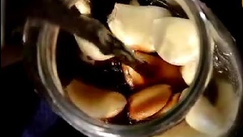 Bật mí cách ngâm rượu tỏi chữa bệnh xương khớp chuẩn nhất